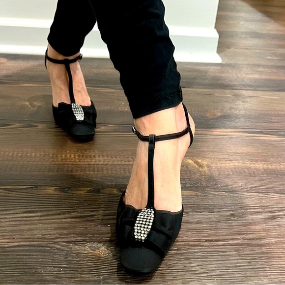 CHANEL Black Satin T-Straps Heels Rhinestone Accents Vintage 2003 Made in Italy - Picture 1 of 17